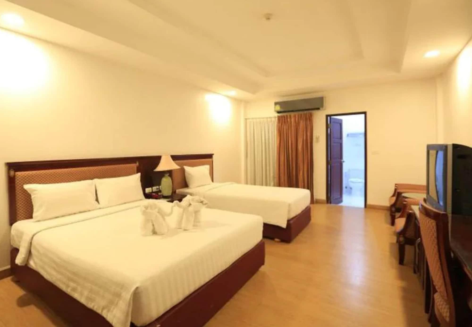 Pattaya Hiso Hotel מראה חיצוני תמונה