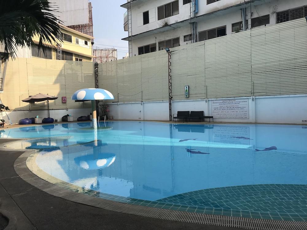 Pattaya Hiso Hotel מראה חיצוני תמונה