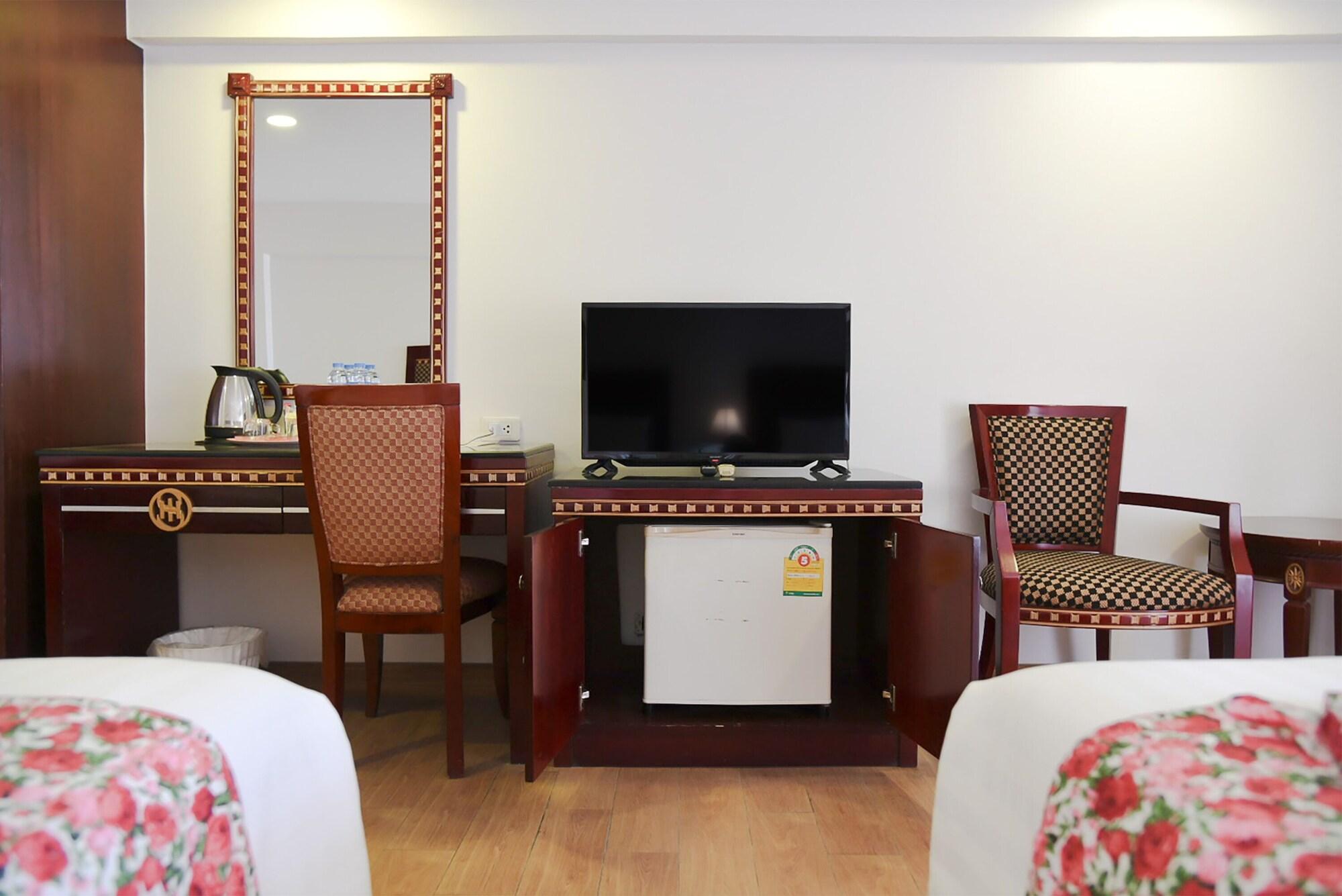 Pattaya Hiso Hotel מראה חיצוני תמונה